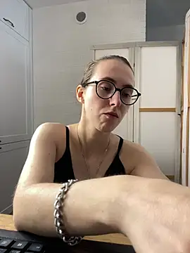 MartiniiSelenna online show from 18, 7, 2026