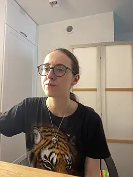 MartiniiSelenna online show from 5, 7, 2026