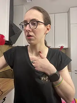 MartiniiSelenna online show from 6, 4, 2026