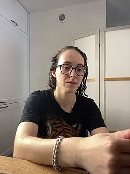 MartiniiSelenna online show from 18, 6, 2026