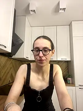 MartiniiSelenna online show from 2, 12, 2025