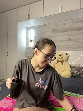 Snapshot of MartiniiSelenna chatting on 26, 5, 2026 MartiniiSelenna online show from 26, 5, 2026