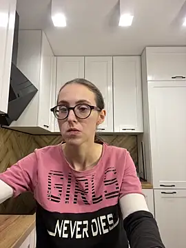 MartiniiSelenna online show from 16, 9, 2025