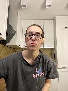 MartiniiSelenna online show from 4, 10, 2025