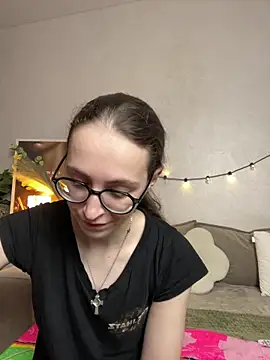 Snapshot of MartiniiSelenna chatting on 16, 5, 2026 MartiniiSelenna online show from 16, 5, 2026