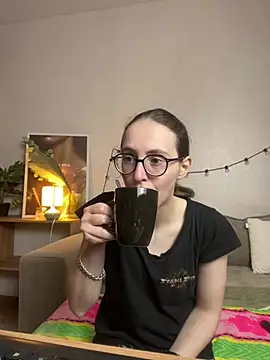 Snapshot of MartiniiSelenna chatting on 1, 5, 2026 MartiniiSelenna online show from 1, 5, 2026