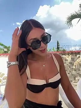 Rose-euphoria online show from 9, 3, 2025