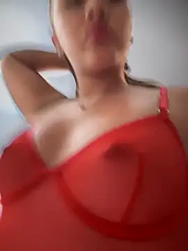 Rose-euphoria online show from 5, 10, 2025