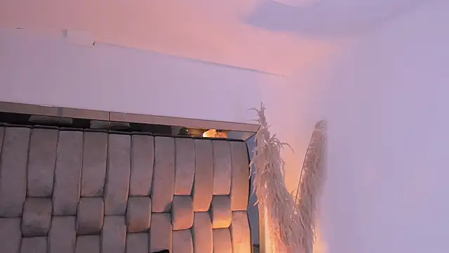 AngelineHeet online show from 11, 1, 2026