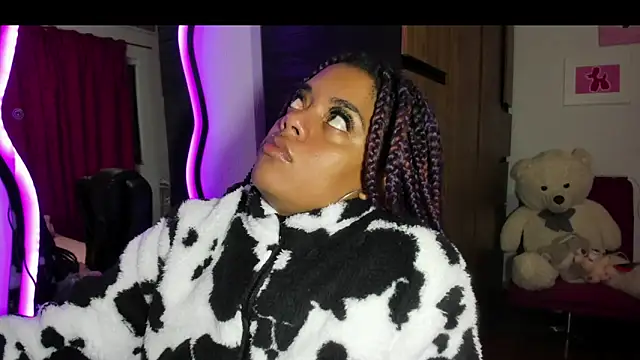 ladyrd1 online show from 12, 11, 2025