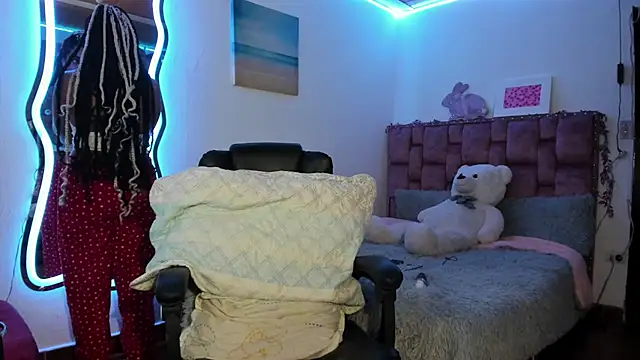 ladyrd1 online show from 21, 3, 2025