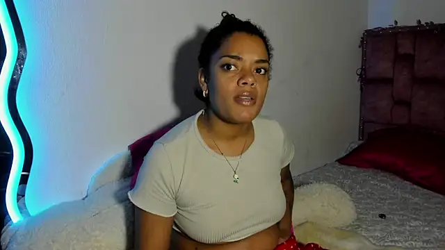 ladyrd1 online show from 14, 3, 2026