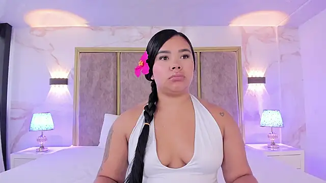 MarianaGarciaa   online show from 15, 11, 2025