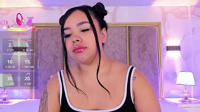 MarianaGarciaa   online show from 11, 10, 2025