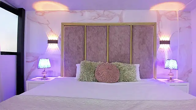 MarianaGarciaa   online show from 16, 9, 2025