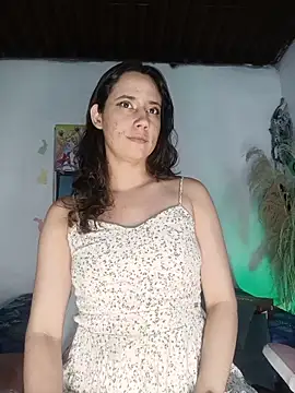 Snapshot of lovely_kitt chatting on 5, 6, 2026 lovely kitt online show from 5, 6, 2026