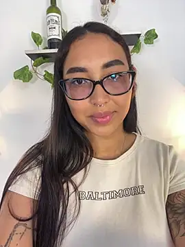Snapshot of melanieecox chatting on 14, 6, 2026 melanieecox online show from 14, 6, 2026