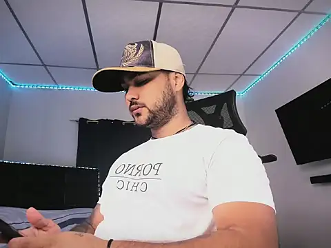 Sebas-hott online show from 8, 2, 2026