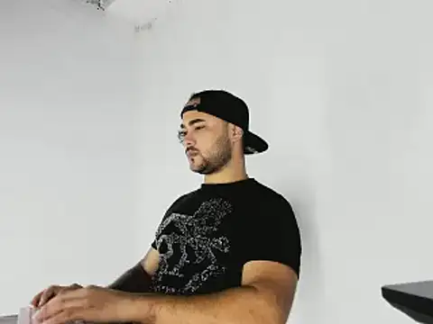 Sebas-hott online show from 2, 11, 2025