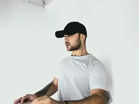 Sebas-hott online show from 11, 10, 2025