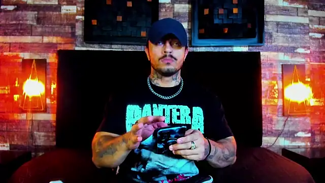 Van Velckan online show from 21, 2, 2025