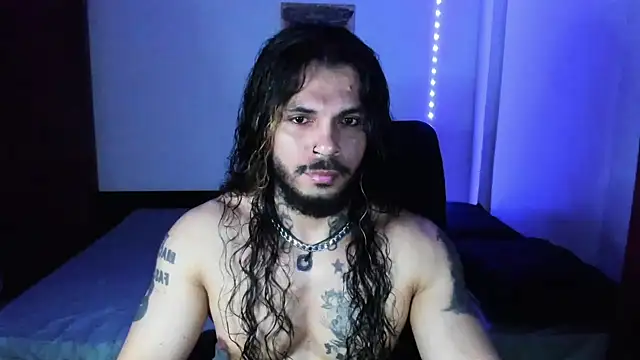 Van Velckan online show from 4, 11, 2025