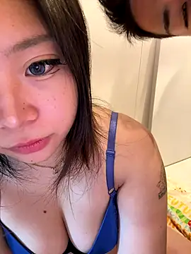 Snapshot of Rei1216xo chatting on 10, 10, 2025 Rei1216xo online show from 10, 10, 2025