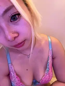 Rei1216xo online show from 16, 4, 2026