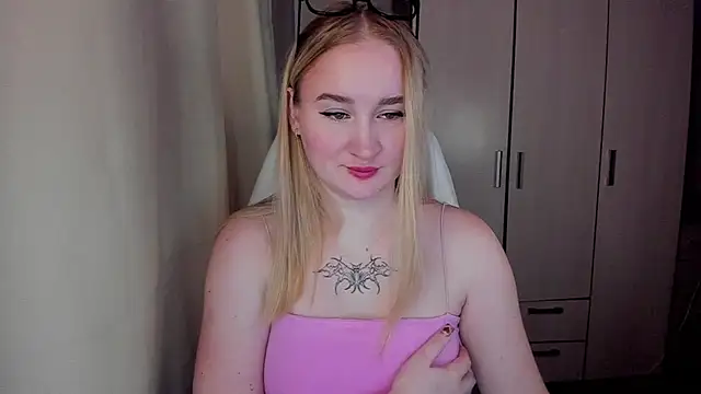 KeiraNight online show from 13, 2, 2026