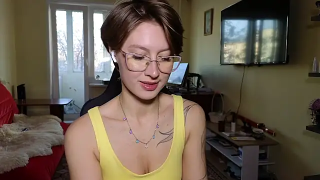 MalvinaBlum online show from 31, 10, 2025