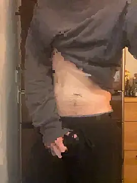 Snapshot of saku_chan_live chatting on 28, 11, 2025 saku chan live online show from 28, 11, 2025