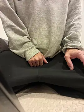 Snapshot of saku_chan_live chatting on 6, 1, 2025 saku chan live online show from 6, 1, 2025