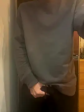 Snapshot of saku_chan_live chatting on 20, 11, 2025 saku chan live online show from 20, 11, 2025