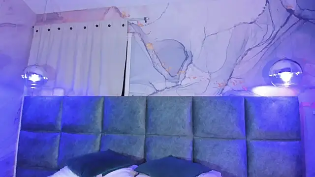 sabrinamilani online show from 19, 9, 2025