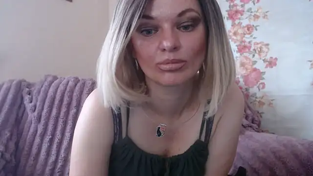 Snapshot of YourSweetJam chatting on 6, 6, 2026 YourSweetJam online show from 6, 6, 2026