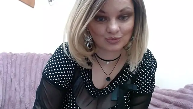 Snapshot of YourSweetJam chatting on 1, 2, 2026 YourSweetJam online show from 1, 2, 2026