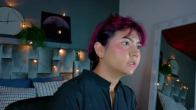 alaia-rogers online show from 27, 9, 2025