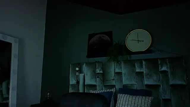 alaia-rogers online show from 6, 10, 2025