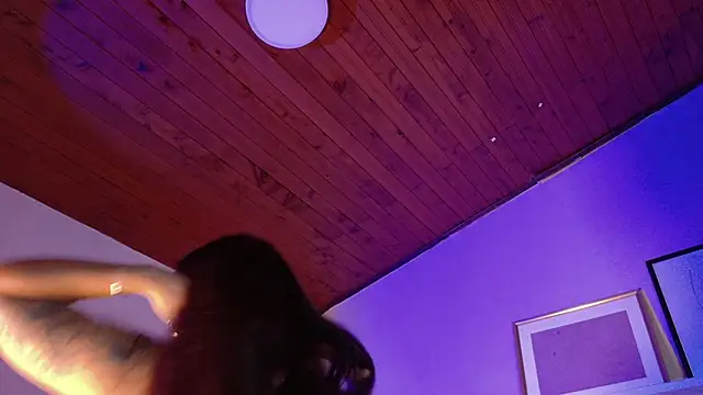 alaia-rogers online show from 27, 11, 2025