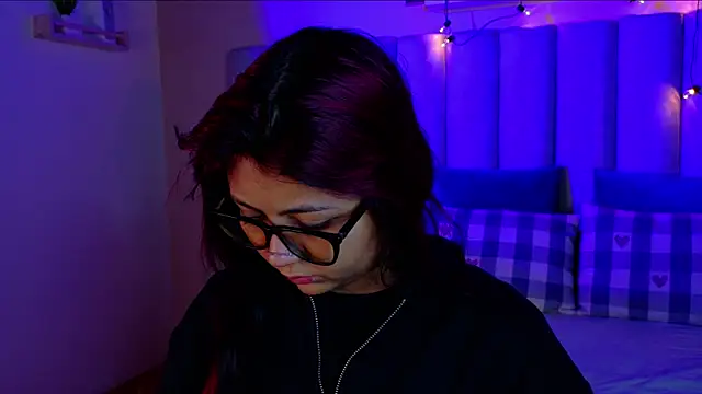 alaia-rogers online show from 22, 10, 2025