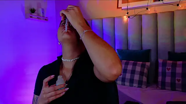 alaia-rogers online show from 21, 10, 2025