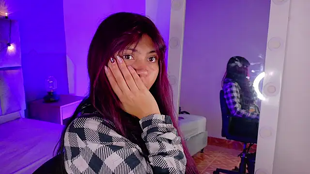 alaia-rogers online show from 4, 11, 2025