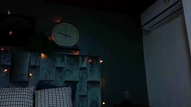 alaia-rogers online show from 29, 9, 2025