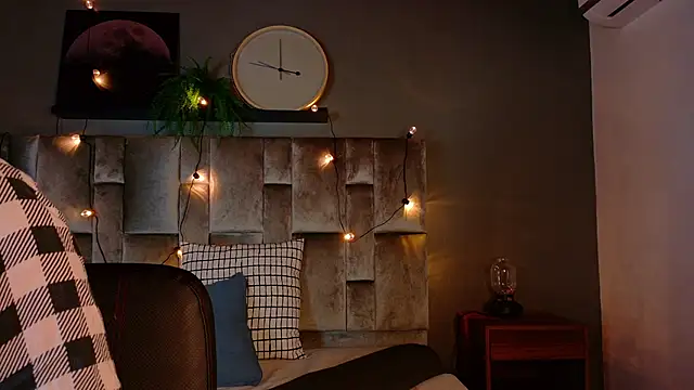 alaia-rogers online show from 7, 10, 2025