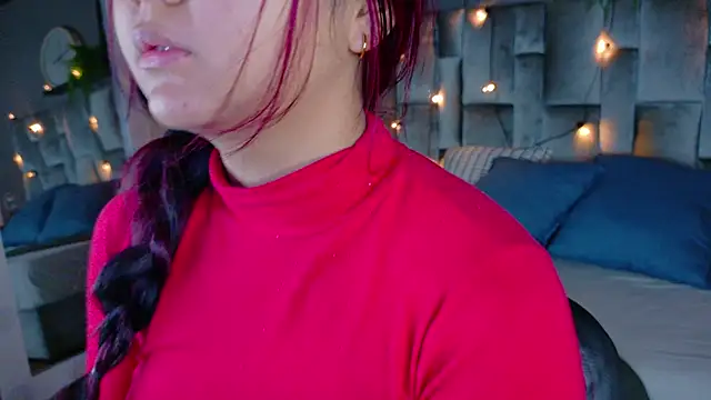 alaia-rogers online show from 9, 10, 2025