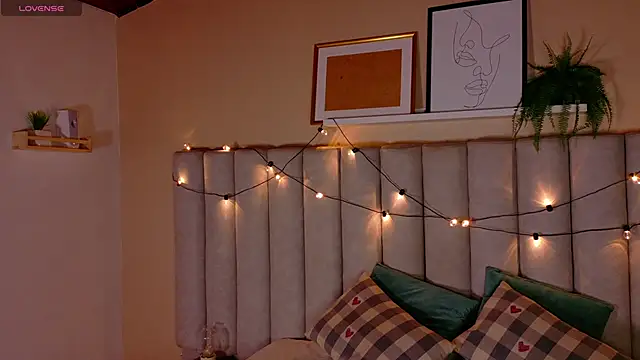 alaia-rogers online show from 14, 11, 2025