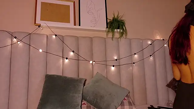 alaia-rogers online show from 18, 11, 2025