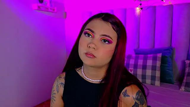 alaia-rogers online show from 29, 10, 2025