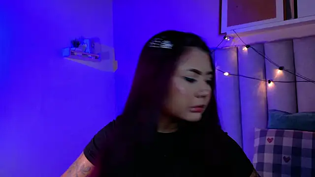 alaia-rogers online show from 13, 11, 2025