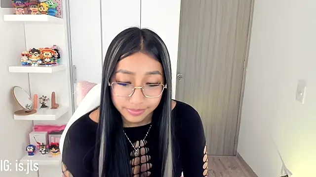 isa bellaa0 online show from 3, 10, 2025